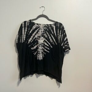 Comfy cropped tie dye tee